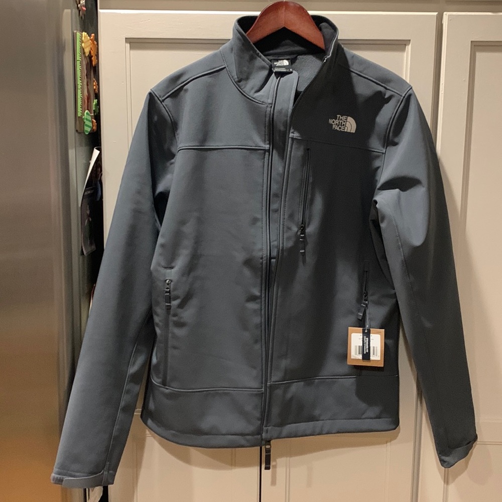 Brand new with tags Apex Bionic North Face men’s medium jacket